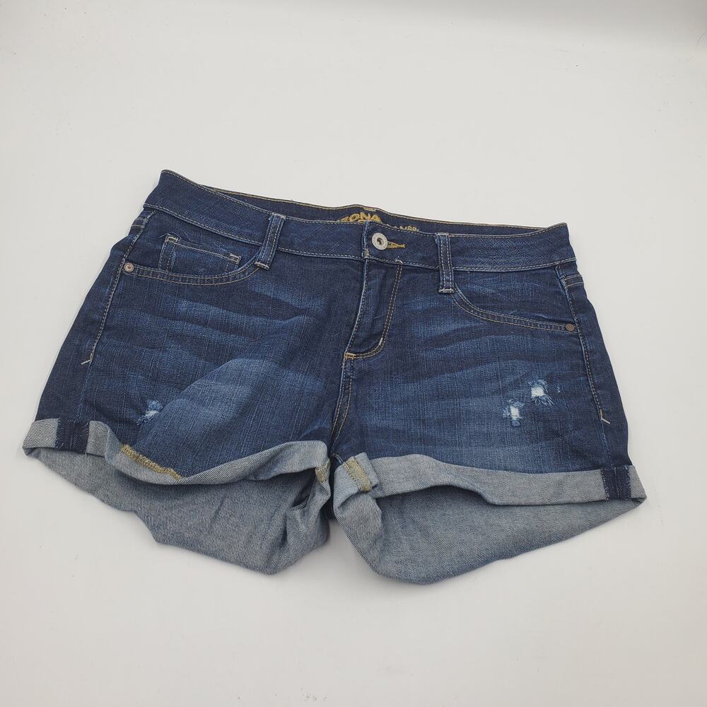 Arizona Jeans Cuffed Denim Shorts Size 7